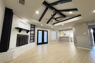 901 Fiero Dr, Arlington, TX 76001 - Photo 4