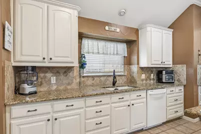 921 Ascension Drive, Hurst, TX 76053 - Photo 8