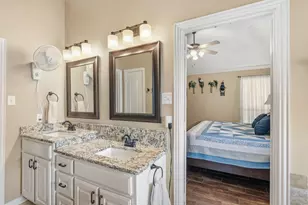 921 Ascension Dr, Hurst, TX 76053 - Photo 18