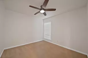 1611 Celeste Ct, Arlington, TX 76012 - Photo 12