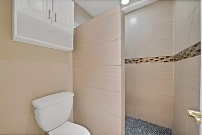 1611 Celeste Court, Arlington, TX 76012 - Photo 16