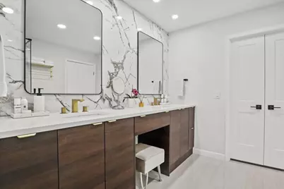 1916 Shorewood Drive, Grapevine, TX 76051 - Photo 28