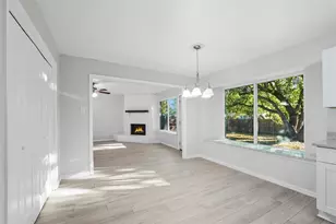 2742 E Pepperidge Dr, Lancaster, TX 75134 - Photo 18