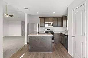 13404 Gitty Up Cir, Cresson, TX 76035 - Photo 4