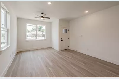 1402 Driess Street, Fort Worth, TX 76104 - Photo 10