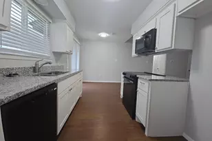 5821 Fair Wind St, Fort Worth, TX 76135 - Photo 8