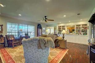 121 Lewis St, Sulphur Springs, TX 75482 - Photo 12