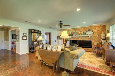 121 Lewis Street, Sulphur Springs, TX 75482 - Photo 10