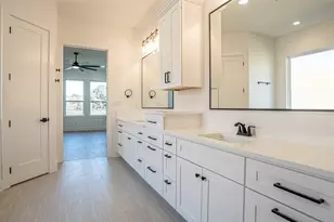 925 Bandon Dunes Dr, Fort Worth, TX 76028 - Photo 24