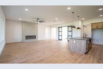 925 Bandon Dunes Drive, Fort Worth, TX 76028 - Photo 16