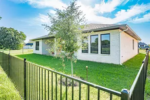 925 Bandon Dunes Dr, Fort Worth, TX 76028 - Photo 38