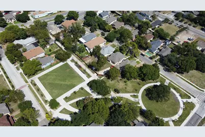 403 S Willomet Avenue, Dallas, TX 75208 - Photo 10