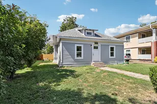 403 S Willomet Ave, Dallas, TX 75208 - Photo 2