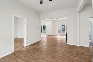 403 S Willomet Ave, Dallas, TX 75208 - Photo 8