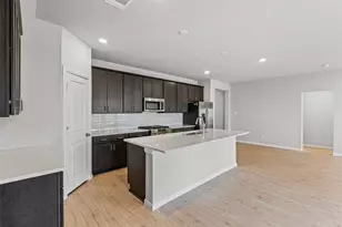 1345 Water Canna Dr, Justin, TX 76247 - Photo 16