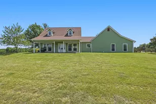 643 Co Rd 2992, Windom, TX 75492 - Photo 4