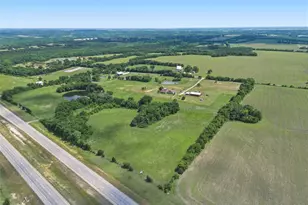 643 Co Rd 2992, Windom, TX 75492 - Photo 6