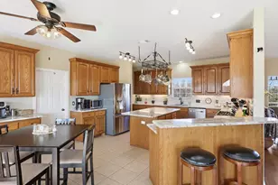 643 Co Rd 2992, Windom, TX 75492 - Photo 18