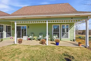 643 Co Rd 2992, Windom, TX 75492 - Photo 8