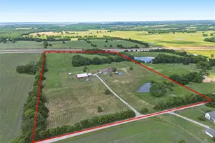643 Co Rd 2992, Windom, TX 75492 - Photo 2
