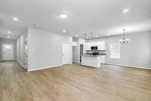 2513 Birdell Ct, Fort Worth, TX 76105 - Photo 8