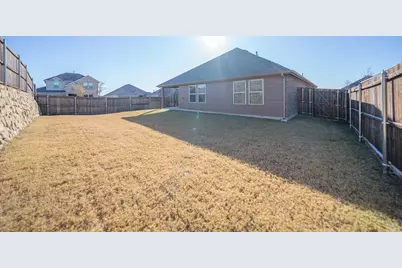 400 Willow View Way, Princeton, TX 75407 - Photo 18