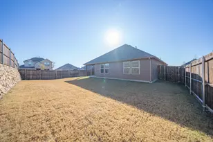 400 Willow View Way, Princeton, TX 75407 - Photo 18