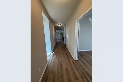 725 Hartsfield, Aubrey, TX 76227 - Photo 6