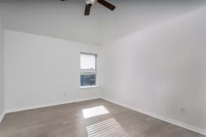 2410 Honey Drive, Arlington, TX 76001 - Photo 38