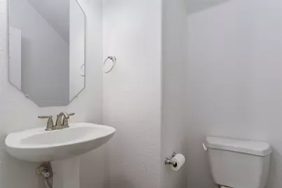 2410 Honey Drive, Arlington, TX 76001 - Photo 26