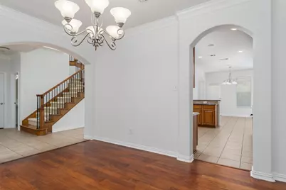 2410 Honey Drive, Arlington, TX 76001 - Photo 12