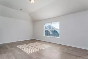 2410 Honey Dr, Arlington, TX 76001 - Photo 28