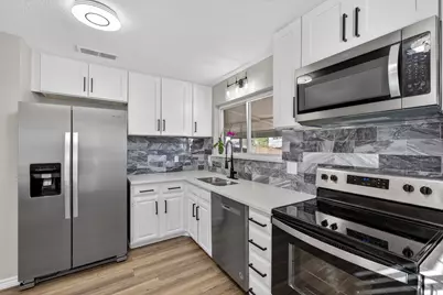 1845 Chisolm Trail, Lewisville, TX 75077 - Photo 2