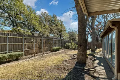 816 Chaparral Circle, Bedford, TX 76022 - Photo 24