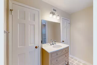 816 Chaparral Circle, Bedford, TX 76022 - Photo 14