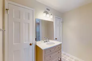 816 Chaparral Circle, Bedford, TX 76022 - Photo 14