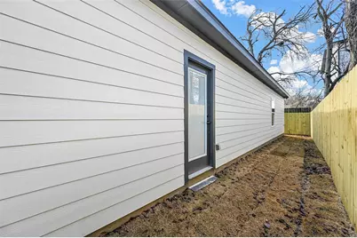 1573 Harris Court, Dallas, TX 75223 - Photo 22