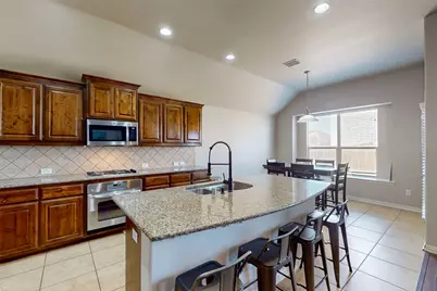 1524 Enchanted Sky Drive, Fort Worth, TX 76052 - Photo 10
