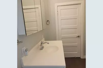 1325 W 13th Avenue, Corsicana, TX 75110 - Photo 4