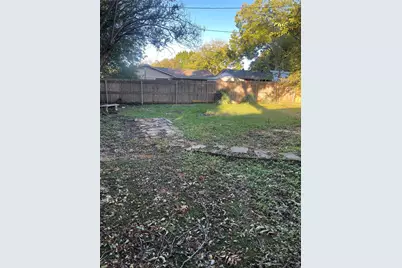 2302 Mercedes Road, Denton, TX 76205 - Photo 32