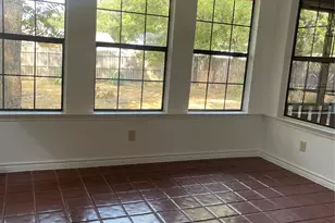 2302 Mercedes Rd, Denton, TX 76205 - Photo 6