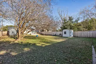 1237 Fuller, Dallas, TX 75218 - Photo 22