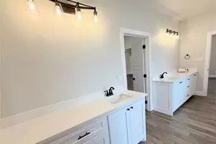 1013 Sabrina Ct, Weatherford, TX 76085 - Photo 18