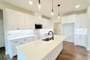1013 Sabrina Ct, Weatherford, TX 76085 - Photo 4