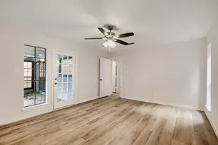 8026 Westover Dr, Dallas, TX 75231 - Photo 16
