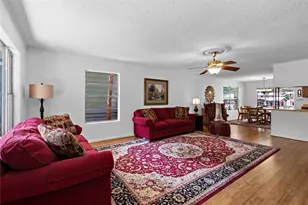 210 Harbor Dr, Gun Barrel City, TX 75156 - Photo 10