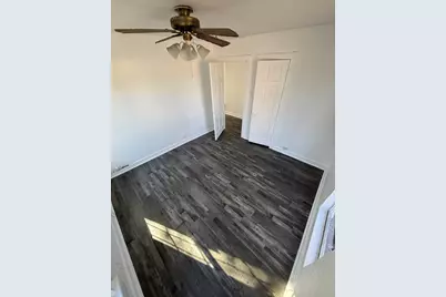 1321 Oak Street, Grand Prairie, TX 75050 - Photo 6