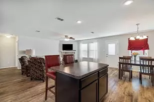 14709 Sawmill Dr, Little Elm, TX 75068 - Photo 4