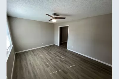 3009 Clover Drive, Mesquite, TX 75150 - Photo 4