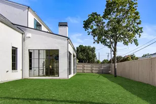 10335 Hedgeway Dr, Dallas, TX 75229 - Photo 36